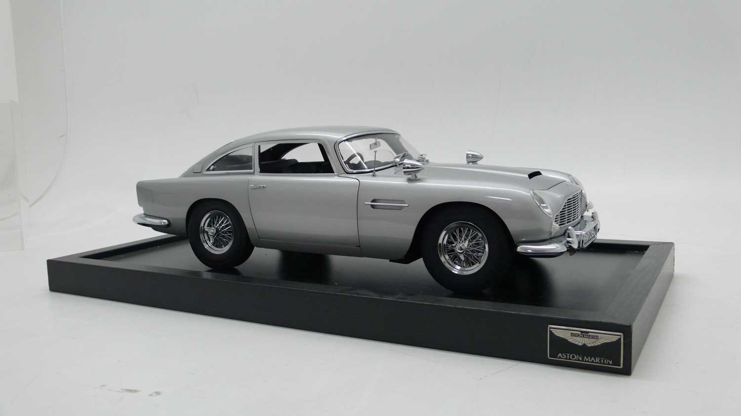Lot 84 - Aston Martin DB5