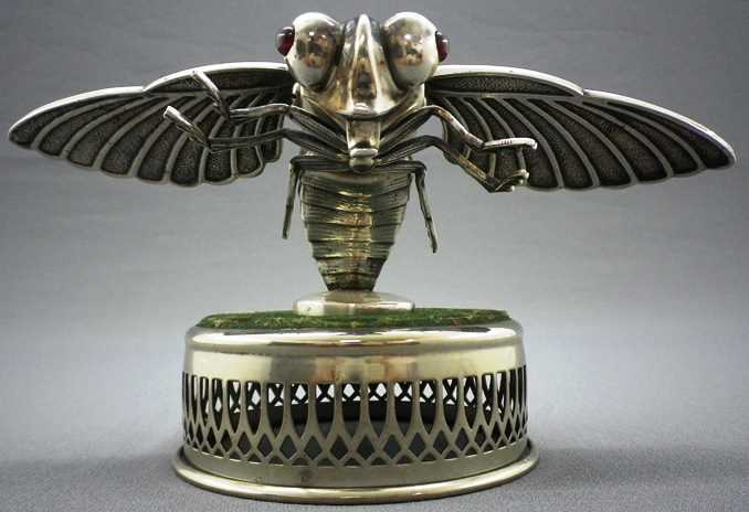 Lot 42 - Flying Hornet mascot