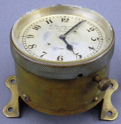 Lot 047 - Frodsham car clock