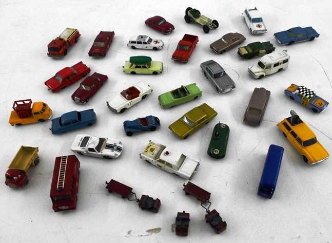 Lot 63 - Matchbox model cars