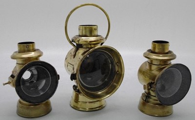 Lot 10 - Oil side lamps