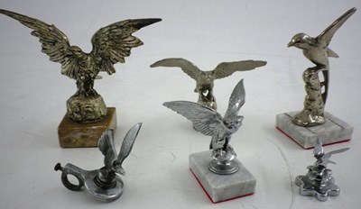 Lot 43 - Six mascots