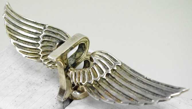 Lot 88 - Bentley flying B motor mascot