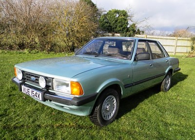 Lot 207 - 1982 Ford Cortina GL 2.0 Litre Ghia