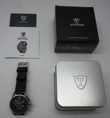Lot 43 - De Tomaso Watch