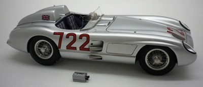 Lot 53 - CMC Model - Mercedes-Benz 300SLR