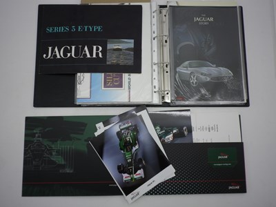 Lot 76 - Folder - brochures & ppwk