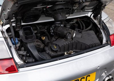 Lot 242 - 2002 Porsche 996 Carrera 4S