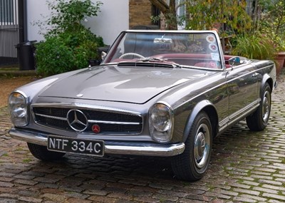 Lot 120 - 1965 Mercedes-Benz 230 SL Pagoda