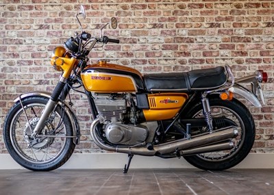 Lot 108 - 1972 Suzuki GT550