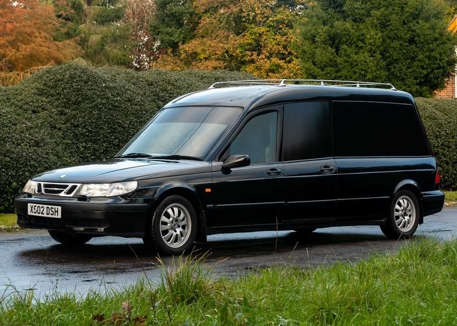 Lot 157 - 2000 Saab 9-5 Hearse