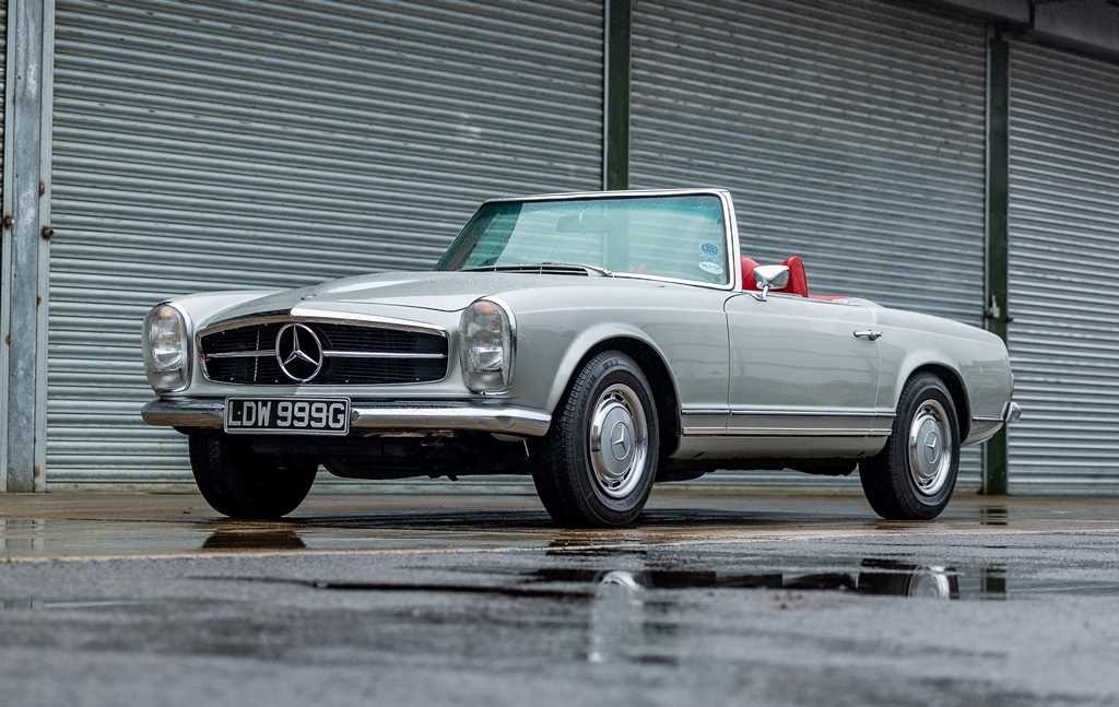 Lot 184 - 1969 Mercedes-Benz 280 SL Pagoda