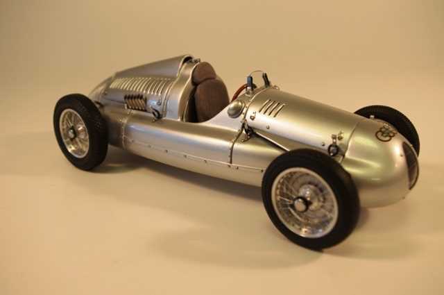 Lot 52 - CMC 1938/39 Auto Union type ‘D' model