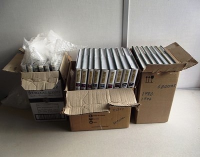 Lot 025 - 33 copies of Autocourse