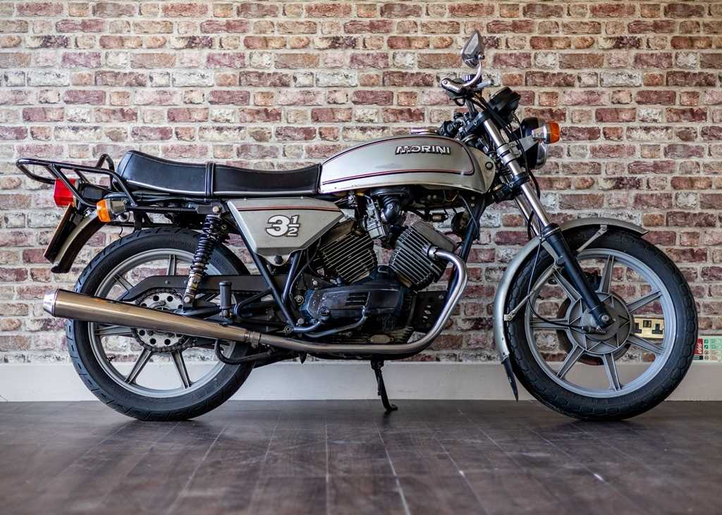 Lot 139 - 1980 Moto Morini 3 1/2 Strada