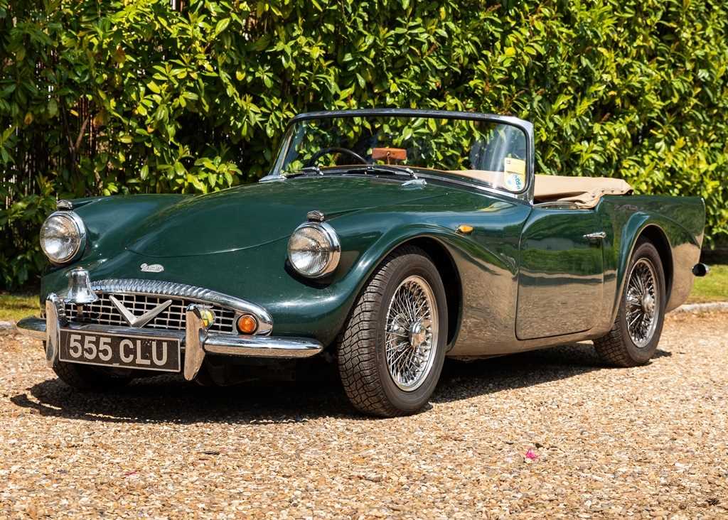 Lot 183 - 1961 Daimler SP250 ‘Ex-Metropolitan Police’