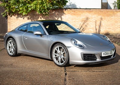 Lot 244 - 2016 Porsche 911 Carrera (911.2)