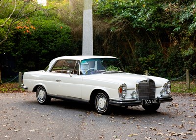 Lot 202 - 1967 Mercedes-Benz 250 SE Coupé