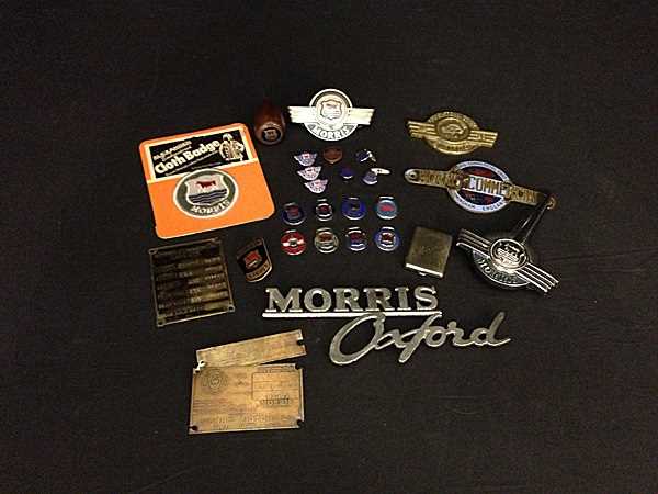 Lot 22 - Morris badges