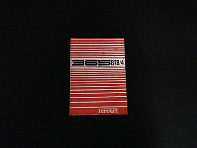 Lot 035 - Ferrari Daytona service handbook