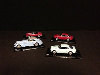 Lot 051 - Alfa Romeo models