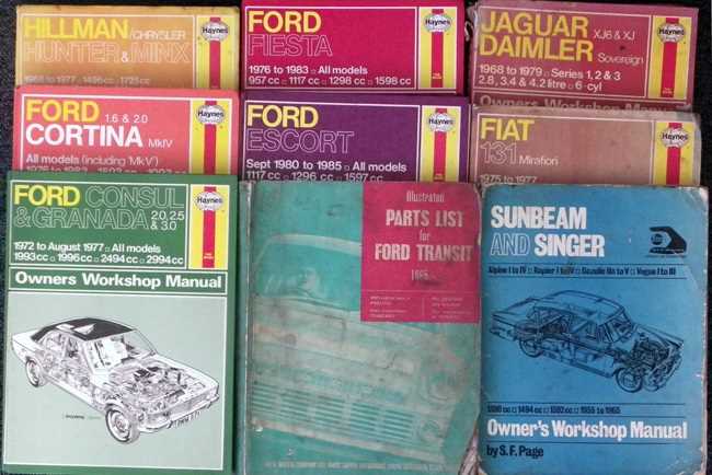 Lot 6 - Ford service manuals