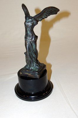 Lot 048 - Brasier mascot