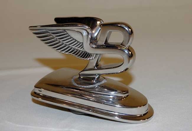 Lot 52 - Stainless Steel Bentley flying ‘B’ mascot