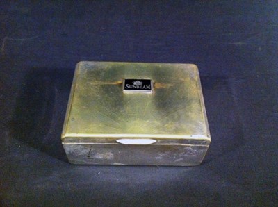 Lot 028 - Sunbeam box