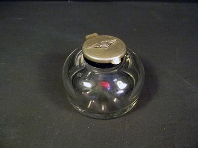Lot 006 - Bentley Ink well