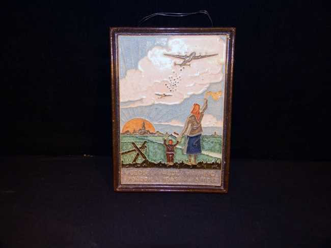 Lot 8 - Delft tile