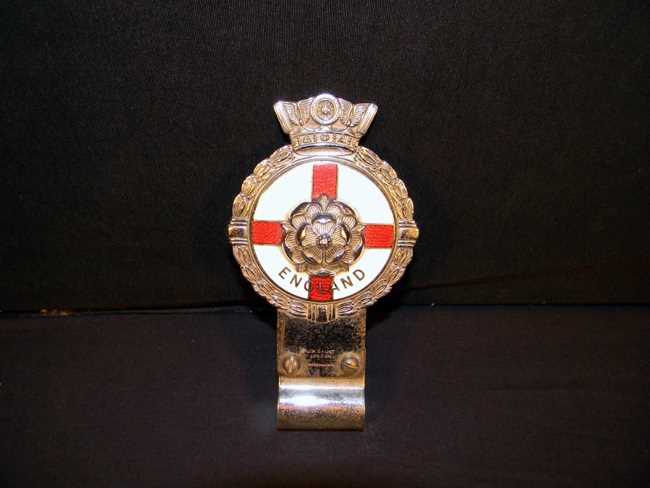 Lot 46 - Car Badge featuring  St Georges cross