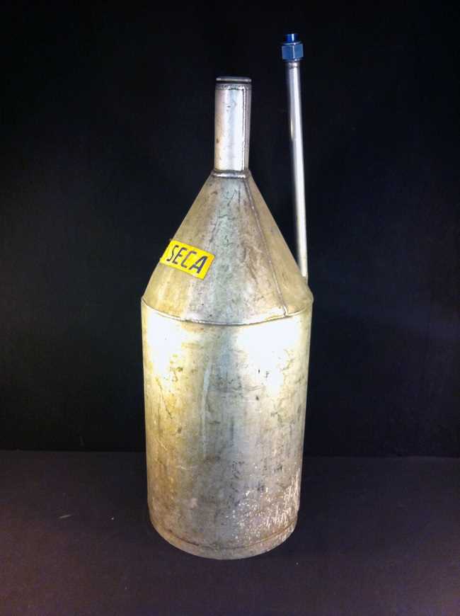 Lot 11 - Refuelling can