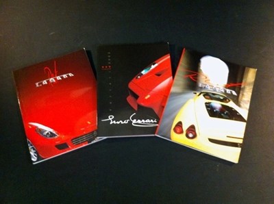 Lot 075 - 3x red legend