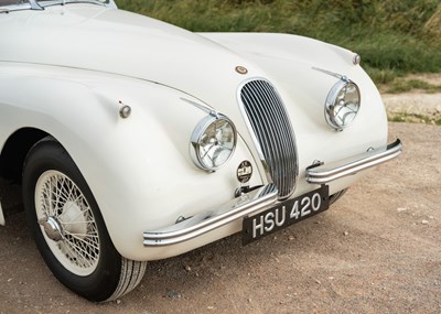 Lot 226 - 1952 Jaguar XK120 SE Roadster