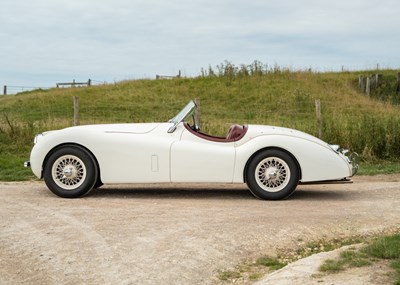 Lot 226 - 1952 Jaguar XK120 SE Roadster