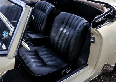 Lot 174 - 1962 Mercedes-Benz 190SL