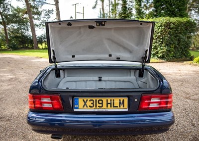 Lot 263 - 2000 Mercedes-Benz SL320