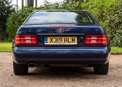Lot 263 - 2000 Mercedes-Benz SL320