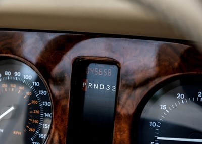 Lot 180 - 2001 Bentley Azure