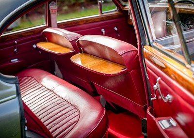 Lot 256 - 1968 Jaguar 340 To Mk. II 3.8 Specification