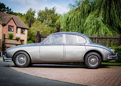 Lot 256 - 1968 Jaguar 340 To Mk. II 3.8 Specification