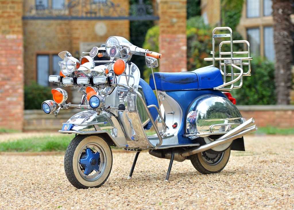 Lot 197 - 2011 Piaggio Vespa PX125