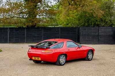Lot 111 - 1990 Porsche 928 S4