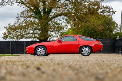 Lot 111 - 1990 Porsche 928 S4
