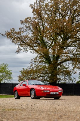 Lot 111 - 1990 Porsche 928 S4
