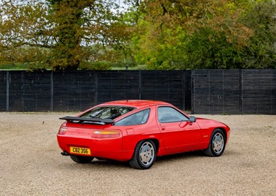 Lot 111 - 1990 Porsche 928 S4
