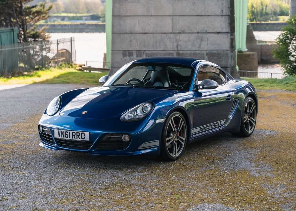 Lot 112 - 2011 Porsche Cayman R