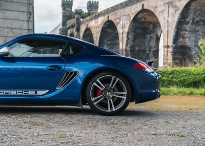 Lot 112 - 2011 Porsche Cayman R