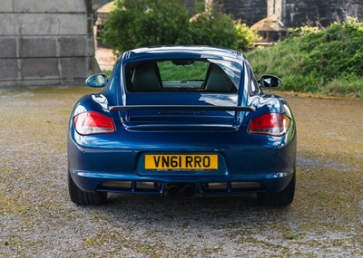 Lot 112 - 2011 Porsche Cayman R